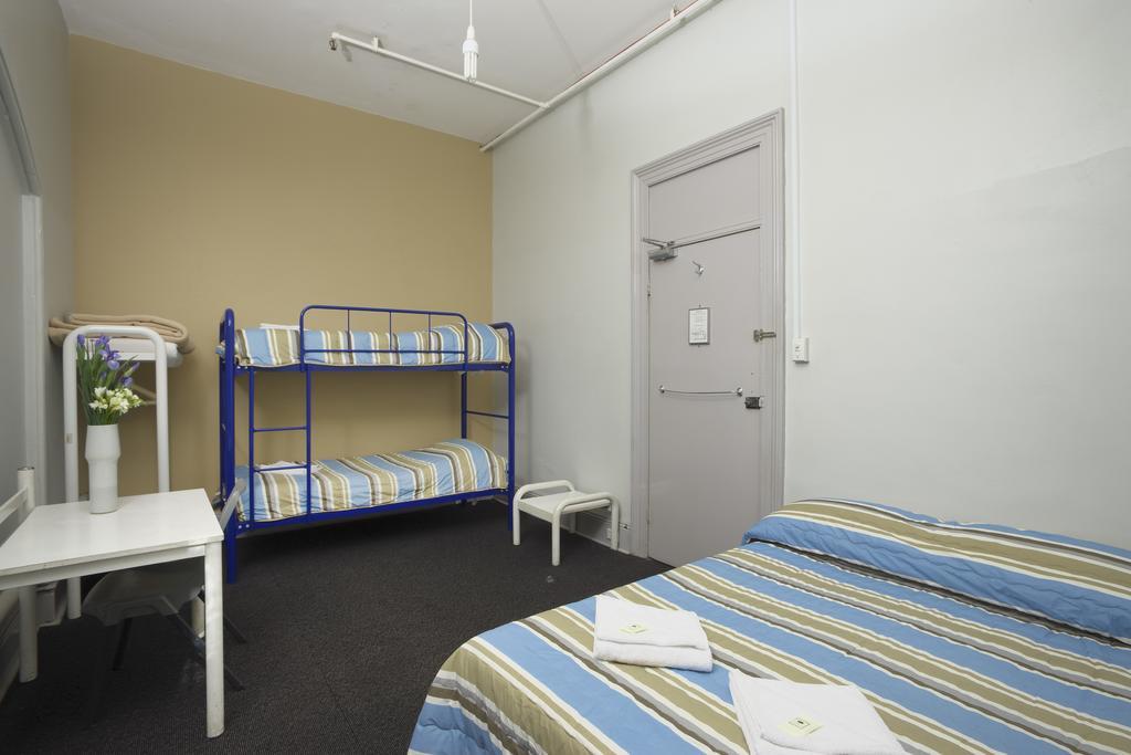 The George Street Hotel Sydney Bagian luar foto