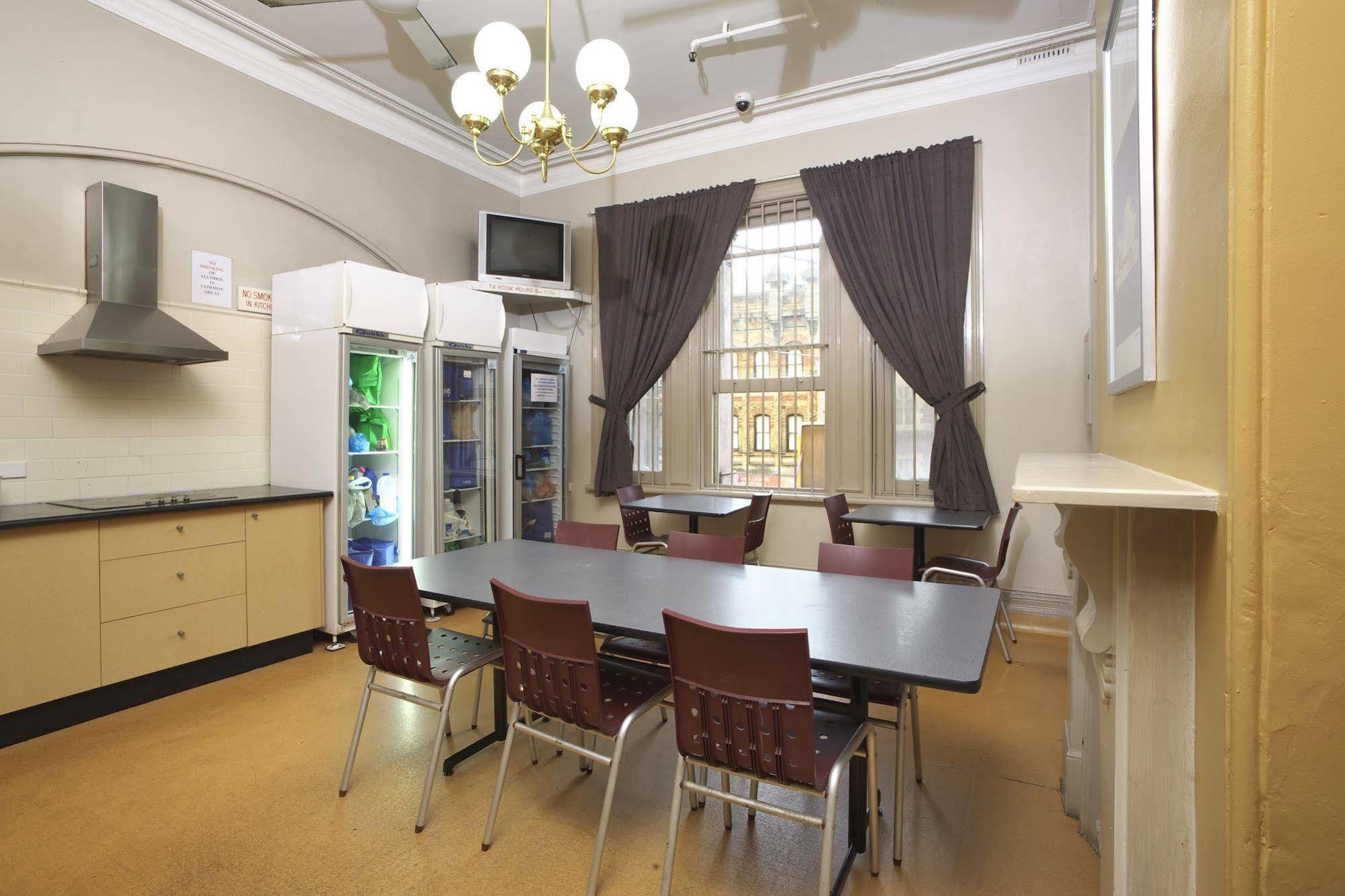 The George Street Hotel Sydney Bagian luar foto