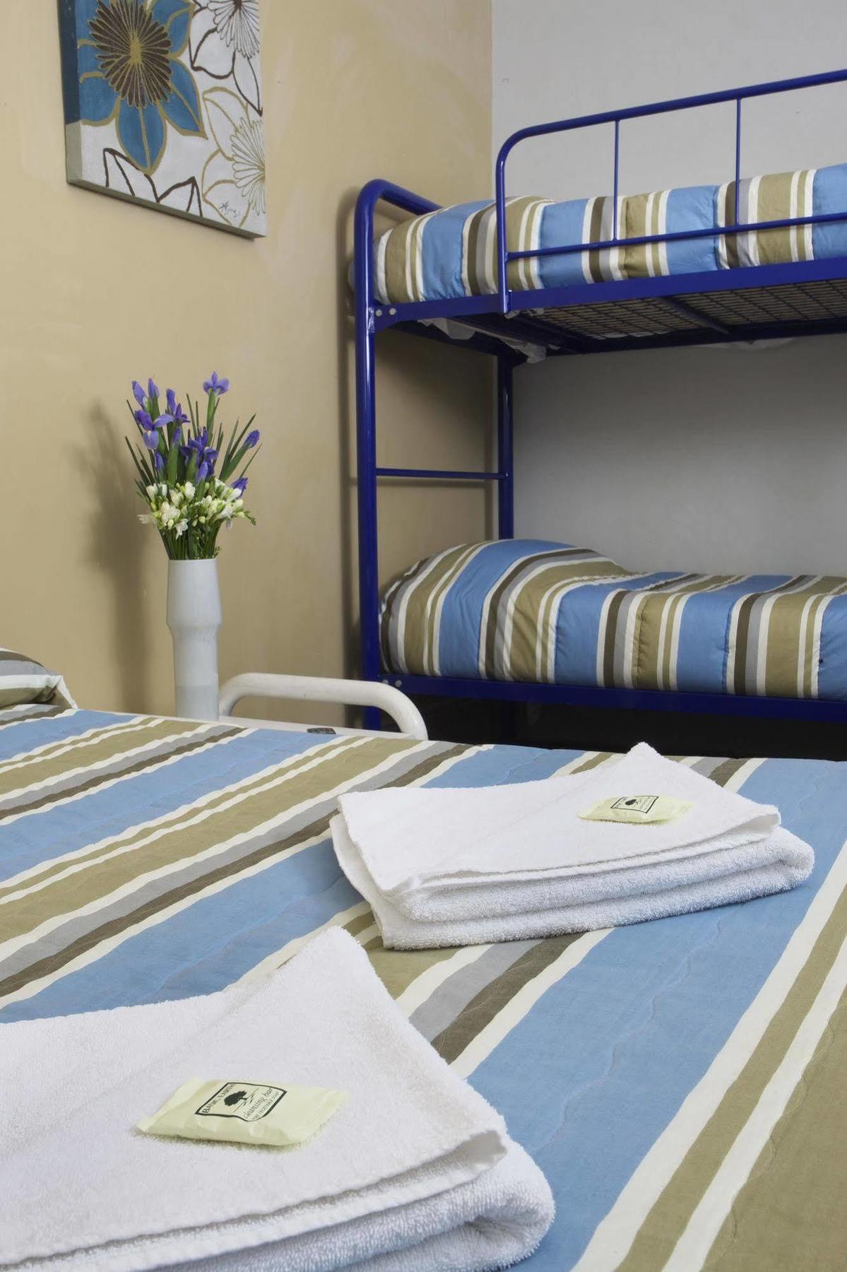The George Street Hotel Sydney Bagian luar foto